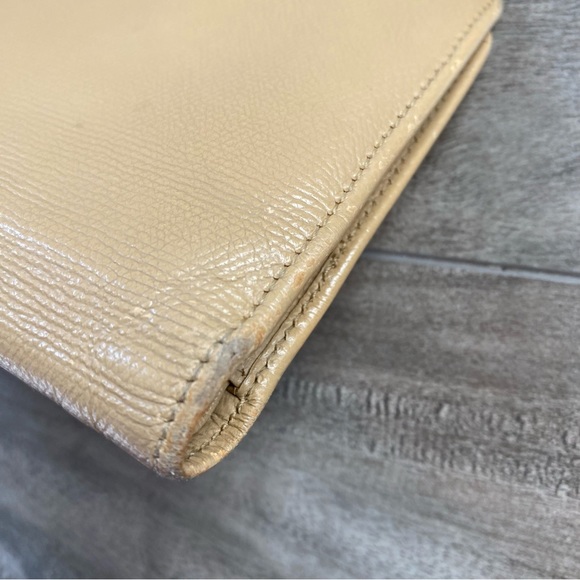 Chanel Bi-Fold Tan Leather Wallet - Picture 13 of 15